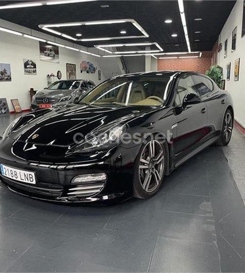 PORSCHE Panamera 3.6 V6 4